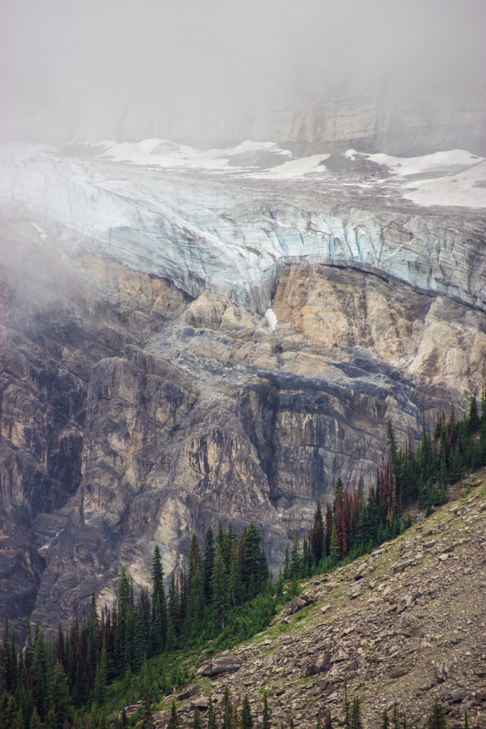 A small glacier along the Icefield Parkway